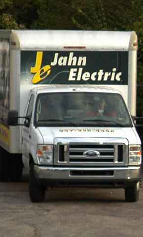 Jahn Electric Warehouse Truck on the move